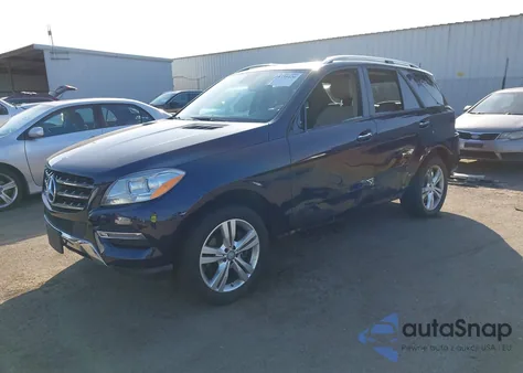 2015 Mercedes-Benz Ml 350 z USA, uszkodzony, nr VIN 4JGDA5JBXFA540269